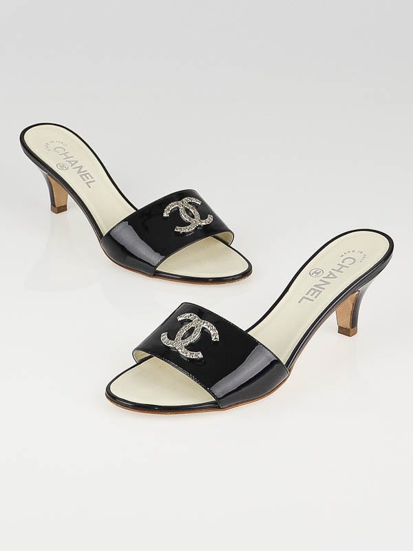 Chanel - Authenticated Mules - Patent Leather Black for Women, Good Condition