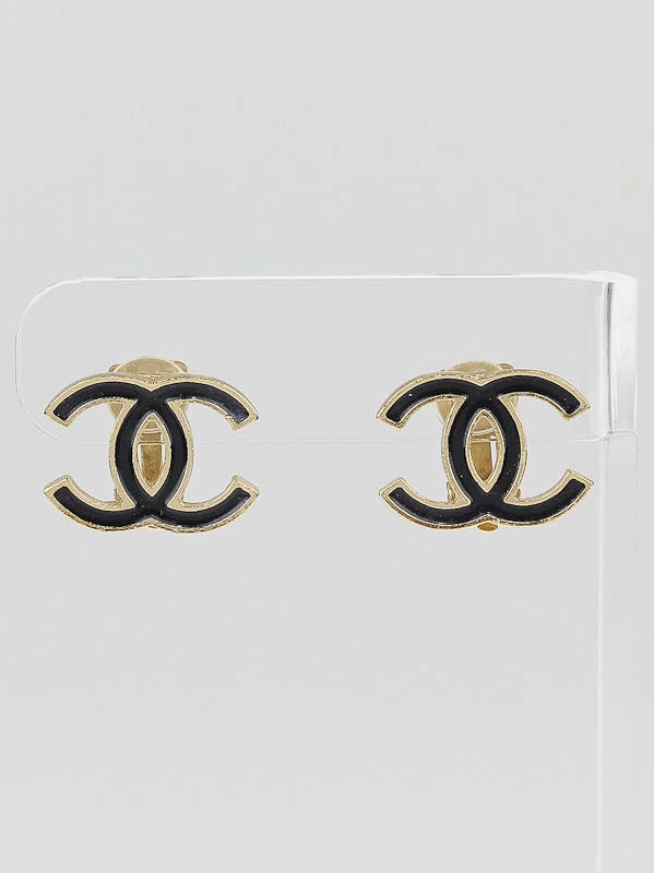 Chanel Black/Gold CC Logo Clip-On Earrings - Yoogi's Closet