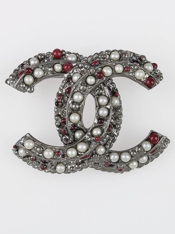 Chanel Red/White Beaded CC Brooch