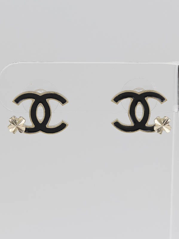 Chanel Black/Gold CC Logo Clover Stud Earrings - Yoogi's Closet