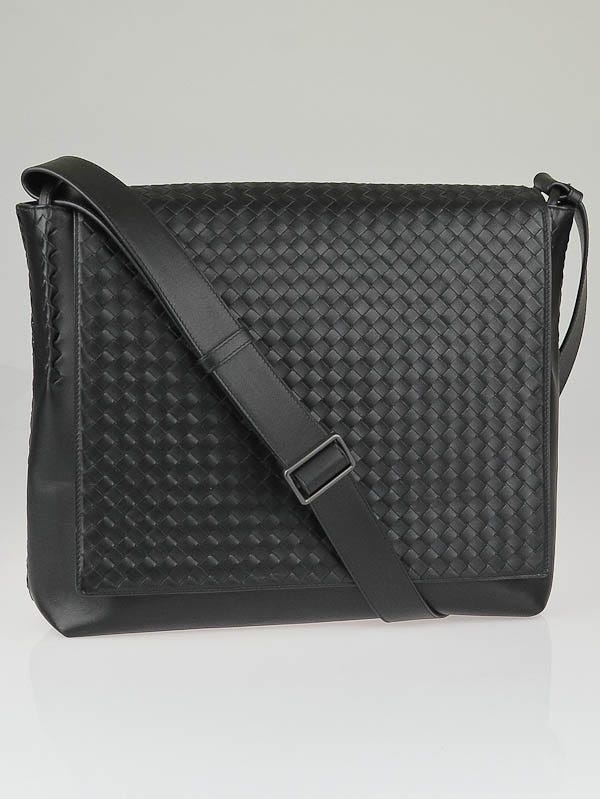Bottega Veneta Black Intrecciato Leather Messenger Bag