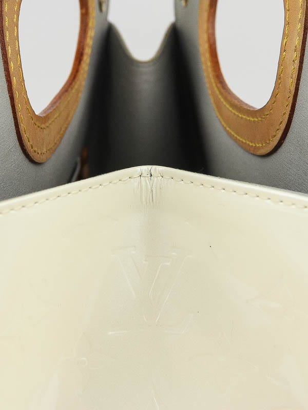 Lot 291 - Louis Vuitton Perle Monogram Vernis Maple