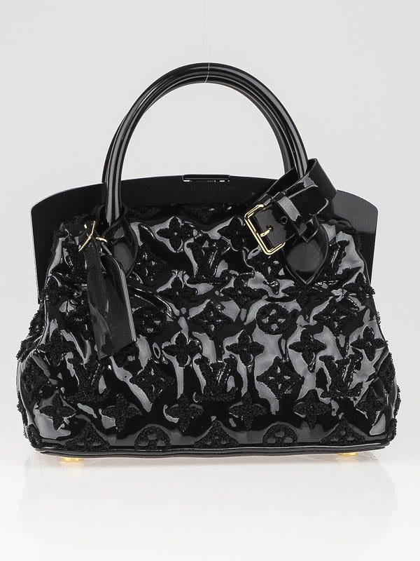 Louis Vuitton Limited Edition Black Monogram Fascination Lock BB Frame Bag  - Yoogi's Closet
