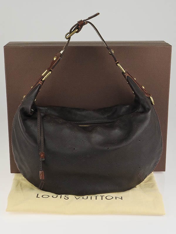 Louis Vuitton Onatah Hobo Mahina Leather GM Neutral 92720249