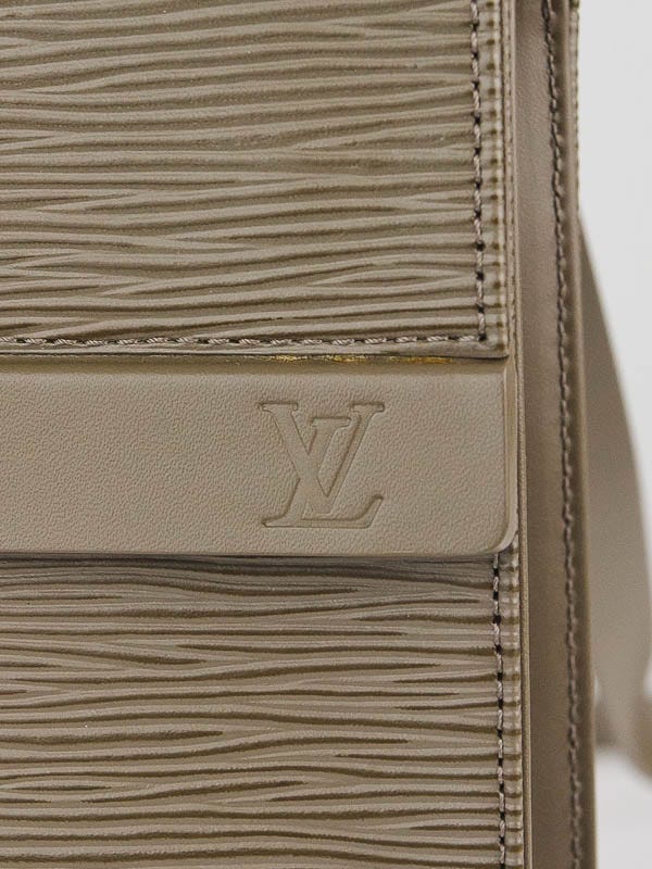 Louis Vuitton Pepper Epi Leather Saint Tropez Bag - Yoogi's Closet