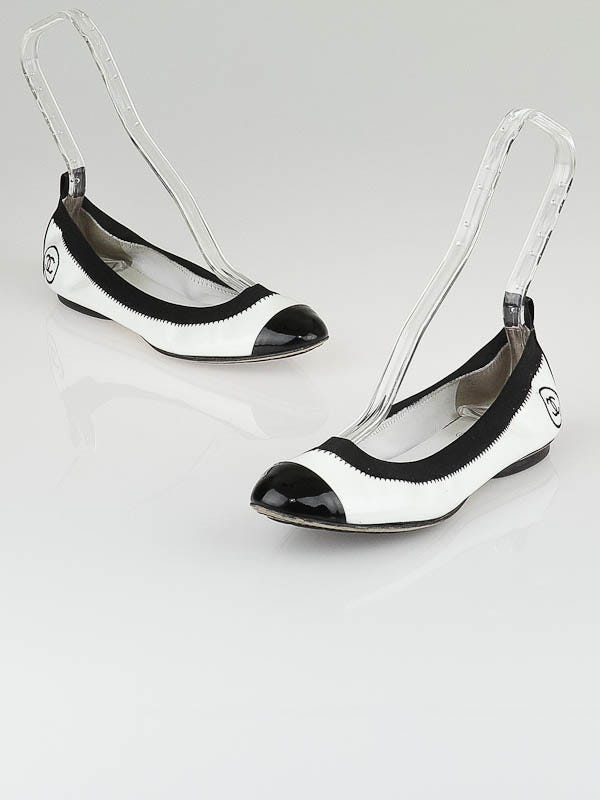 Chanel White/Black Patent Leather Elastic Ballet Flats Size 6.5/37