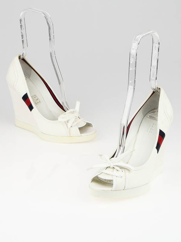 Gucci white online wedges