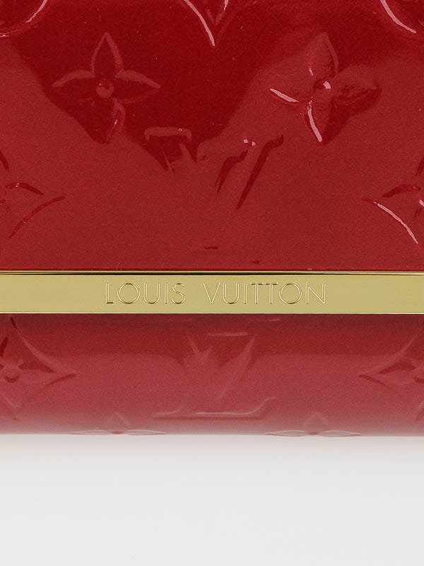 Louis Vuitton Rossmore Amarante Vernis MM Clutch/ Handbag Red Dark red  ref.409273 - Joli Closet