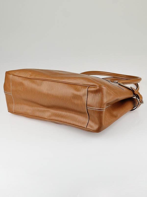 Louis Vuitton Cannelle Epi Leather Passy PM Bag - Yoogi's Closet