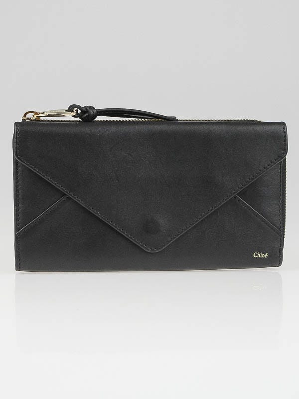 Chloe Black Leather Zip Envelope Wallet | Yoogi's Closet