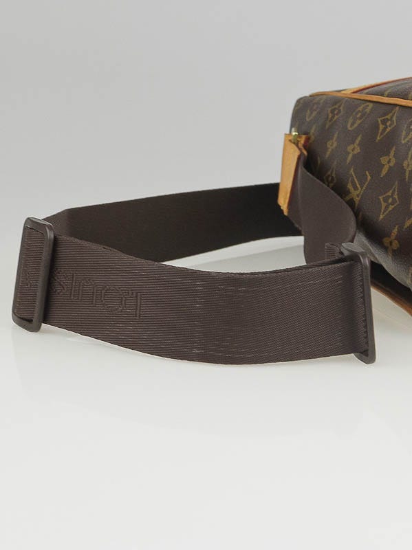 Louis Vuitton Monogram Canvas Valmy MM Bag For Sale at 1stDibs