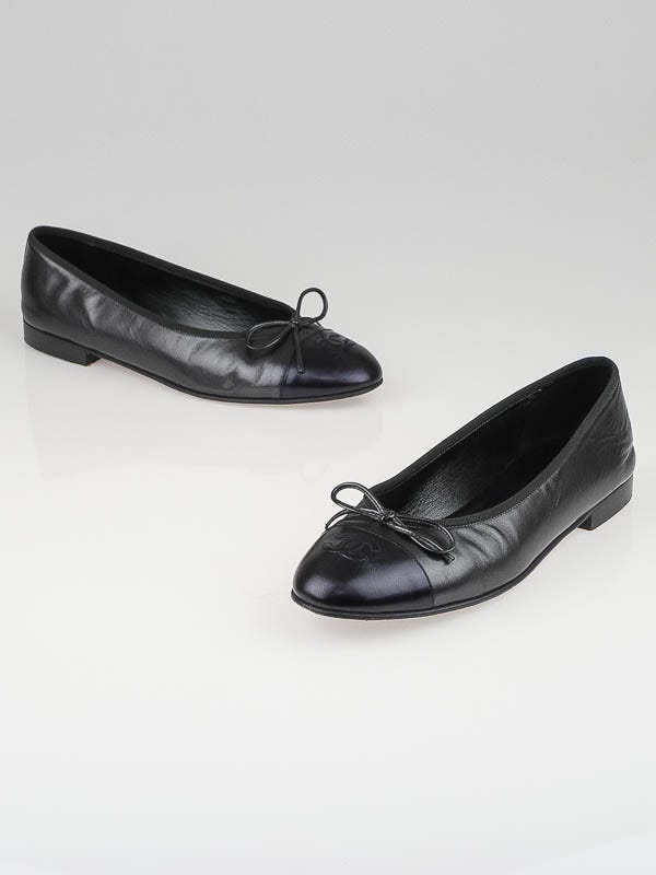 Chanel Grey/Marine Leather CC Cap-Toe Ballet Flats Size 9/39.5