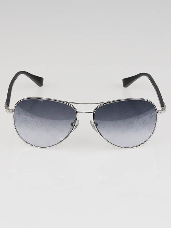 Louis Vuitton Silvertone Metal Frame Monogram Conspiración Pilote Gafas de  sol-Z0250U – Bagaholic