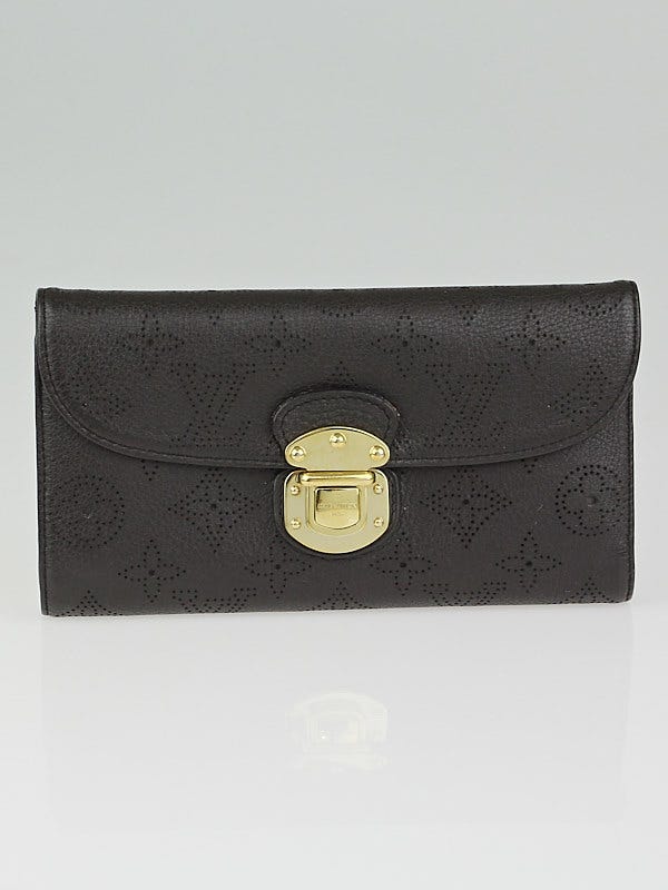 Louis Vuitton Chocolate Monogram Mahina Leather Amelia Wallet