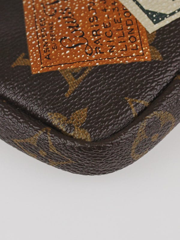 Louis Vuitton Limited Edition Monogram Trunks Pochette Cles Key