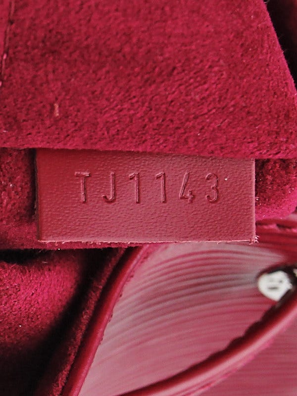 Louis Vuitton Crossbody Shoulder Bag Epi Noe BB Fuchsia Leather