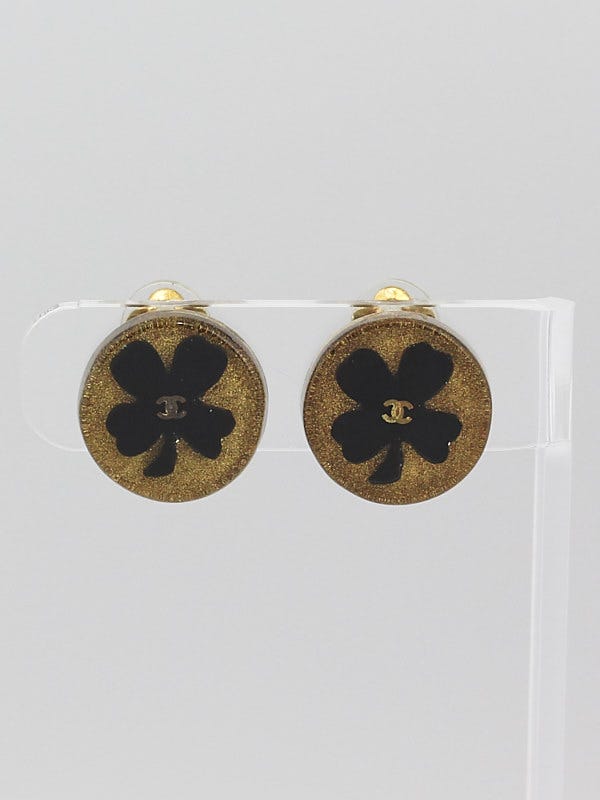 Chanel Black/Gold Resin Clover CC Clip-On Earrings