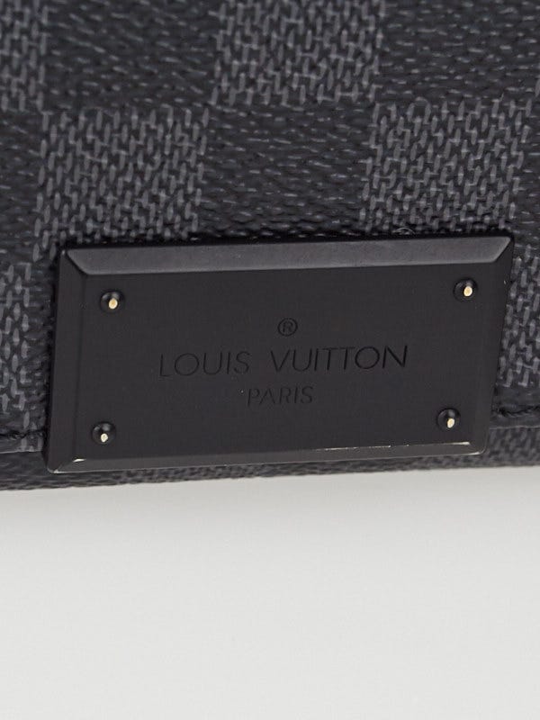 Louis Vuitton Monogram Eclipse Canvas District PM Messenger Bag - Yoogi's  Closet