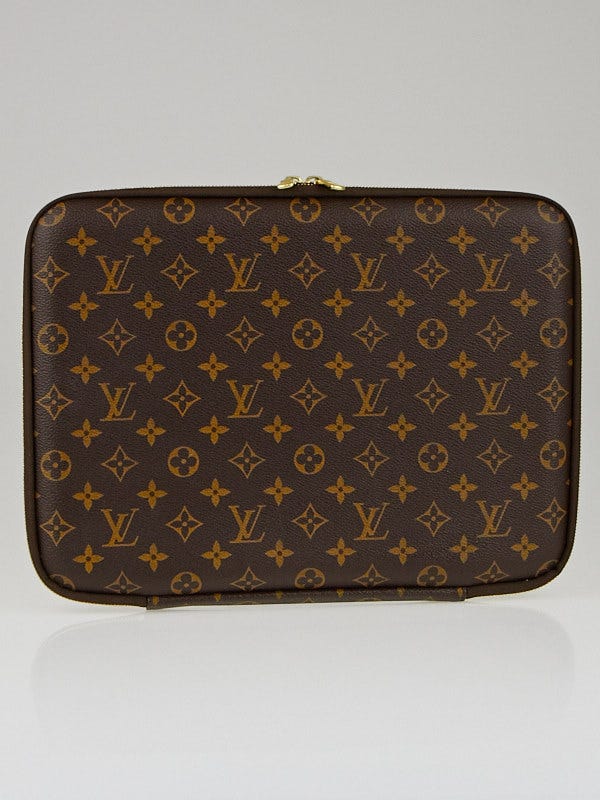 Louis Vuitton Monogram Canvas 13 Laptop Case - Yoogi's Closet