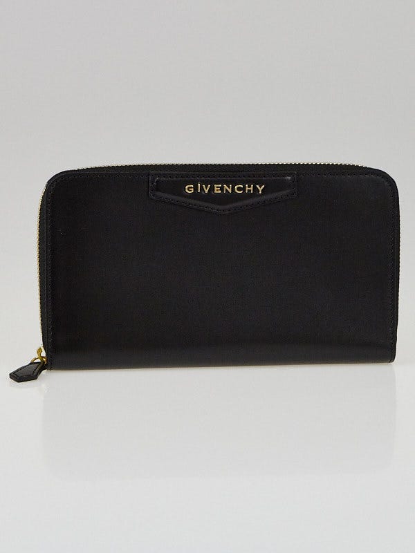 Givenchy Black Cowhide Leather Antigona Zip Around Wallet