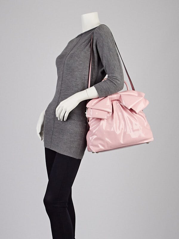 Afsky New Zealand Mig selv Valentino Garavani Pink Patent Coated Canvas Lucca Dome Bow Bag - Yoogi's  Closet