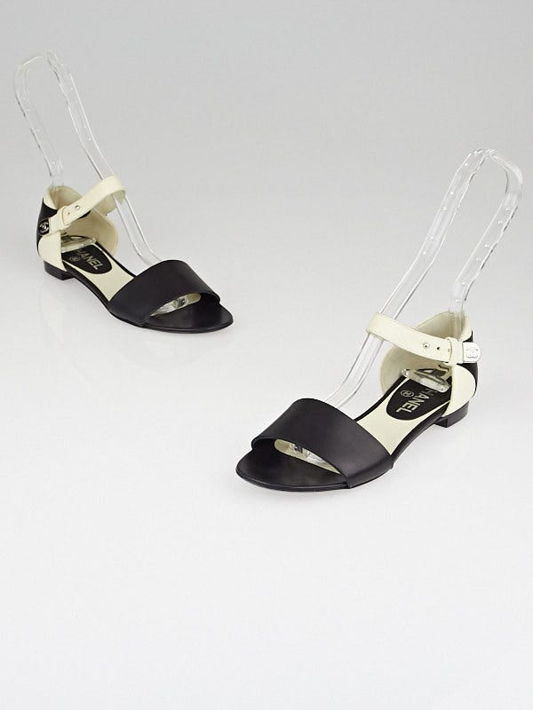 Chanel Black/White Leather Open-Toe Sandals Size 4.5/35
