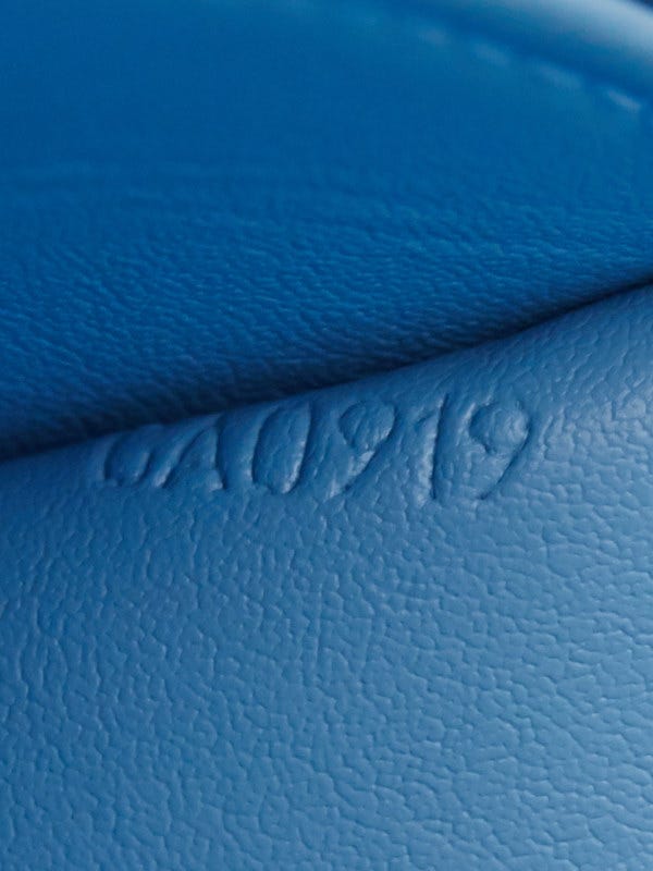 LOUIS VUITTON Monogram Vernis Thompson Street Bag Baby Blue M91009 LV Auth  yb227 Patent leather ref.981113 - Joli Closet