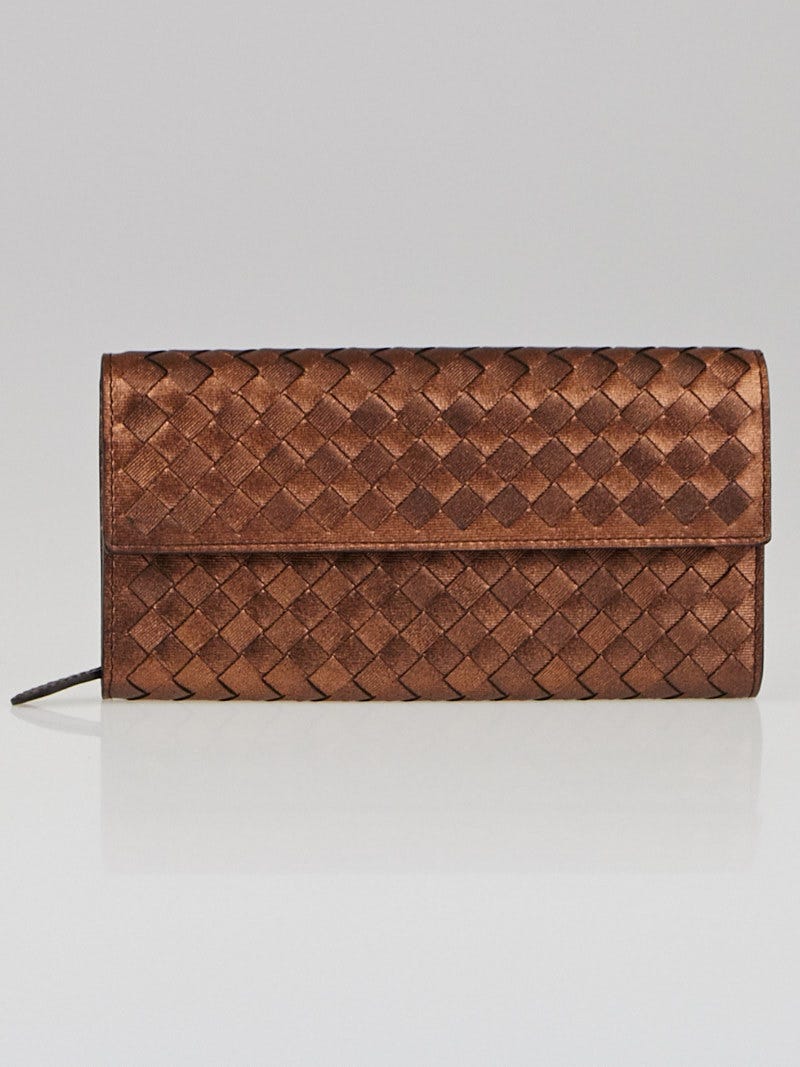 Bottega veneta vs discount louis vuitton wallet