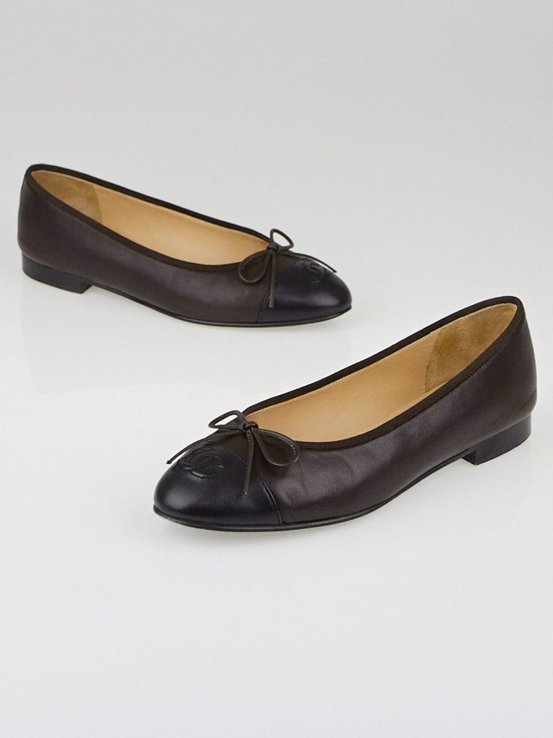 Chanel Brown/Black Leather CC Cap Toe Bow Ballet Flats Size 37 Chanel