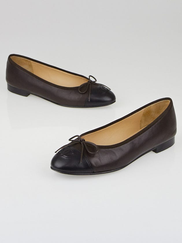 Chanel Brown/Black Leather CC Cap Toe Ballet Flats Size 7/37.5C