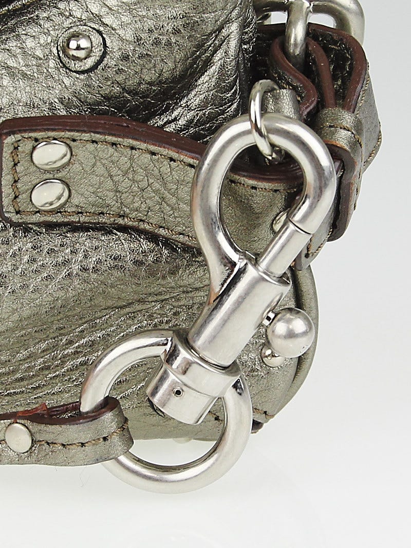 Chloe Silver Leather Mini Paddington Clutch Bag | Yoogi's Closet Chloe Silver Leather Mini Paddington Clutch Bag | Yoogi's Closet