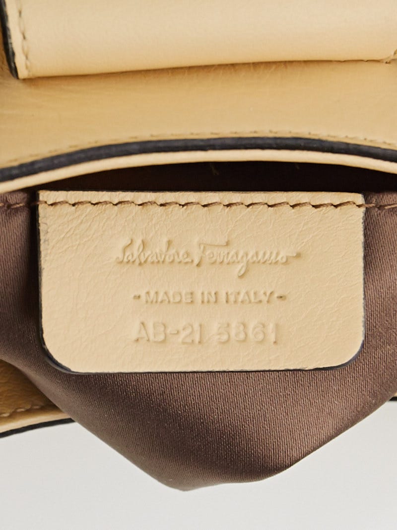 Salvatore Ferragamo Limited Edition Beige Leather and Lace Salvatore Ferragamo Limited Edition Beige Leather and Lace