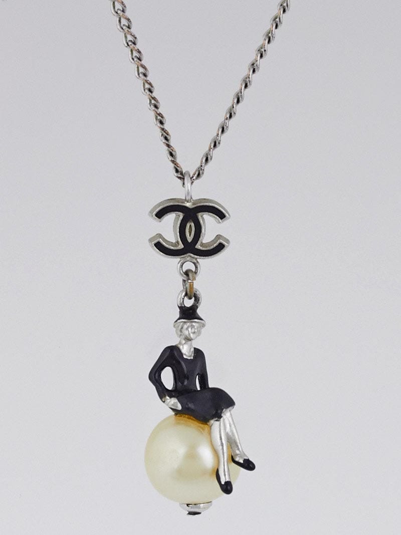 Chanel Silver/Black CC and Coco Model Pearl Drop Necklace - Yoogi's Closet