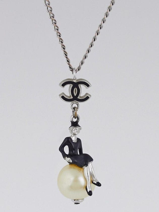 Chanel Silver/Black CC and Coco Model Pearl Drop Necklace