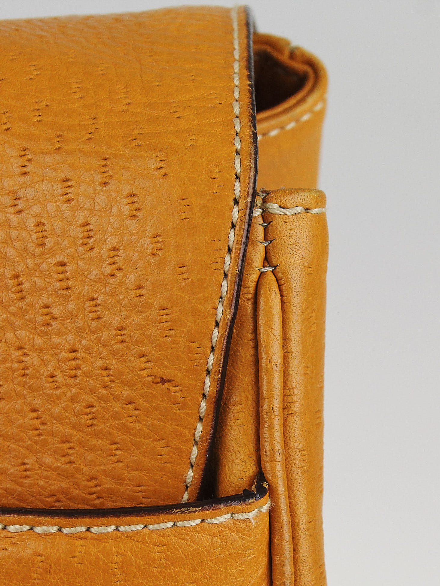 Salvatore Ferragamo Mustard Leather Gancini Shoulder Bag Salvatore Ferragamo Mustard Leather Gancini Shoulder Bag