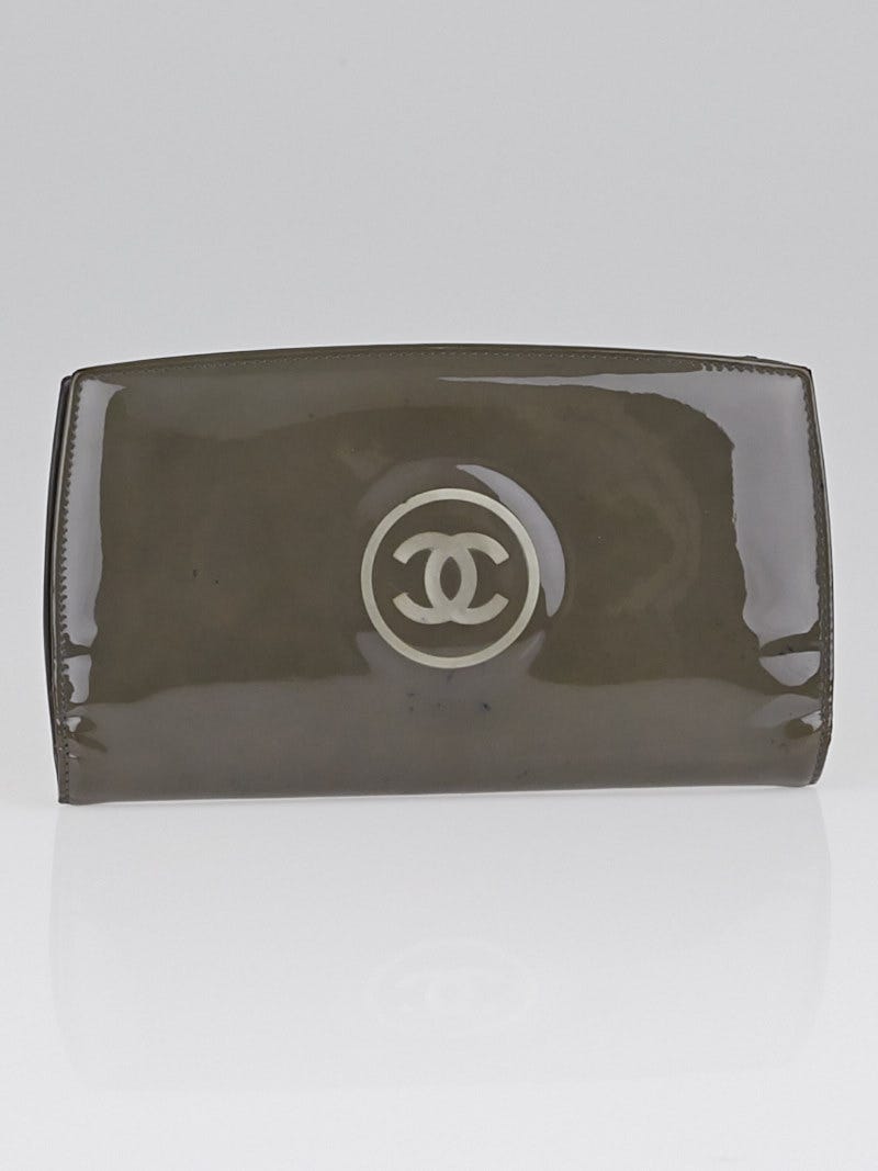 Chanel Grey Patent Leather CC Long Yen Flap Wallet