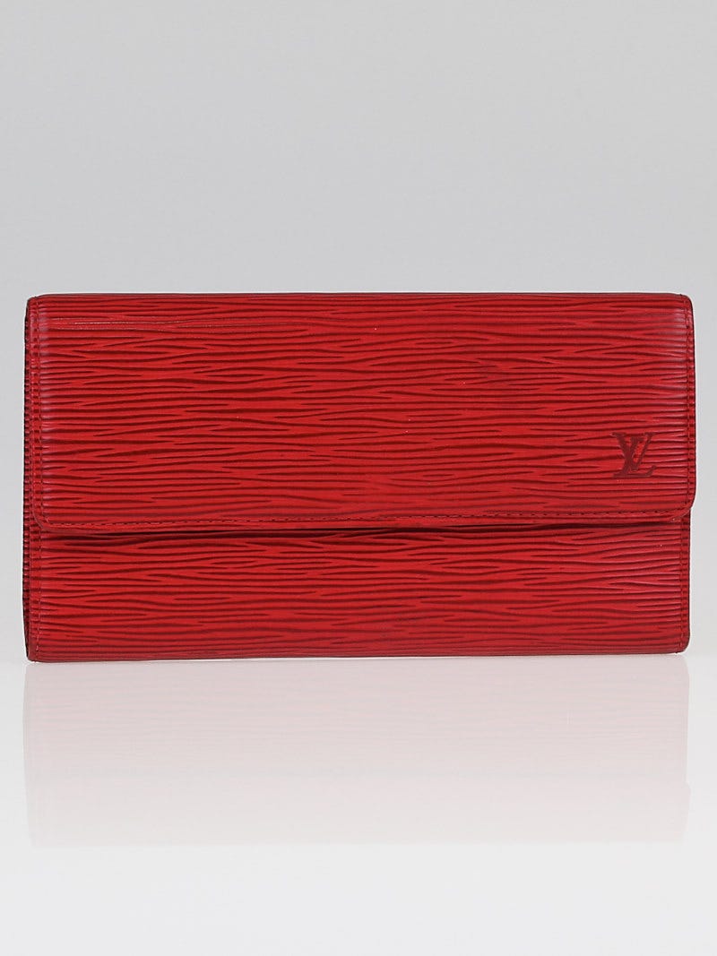 Louis Vuitton International Wallet in EPI Leather