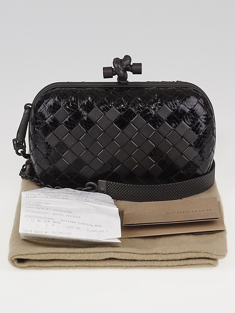 Bottega veneta hotsell knot clutch black