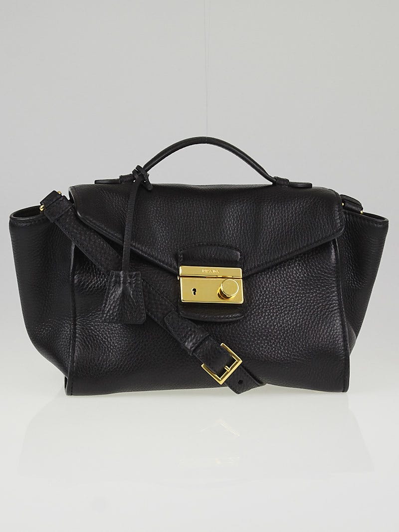 Prada Black Vitello Daino Leather Flap Bag BT0962 | Yoogi's Closet