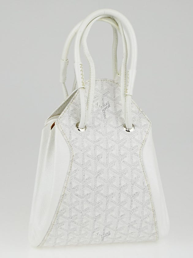 Goyard White Chevron Print Coated Canvas Mustique Accordion Shoulder Bag