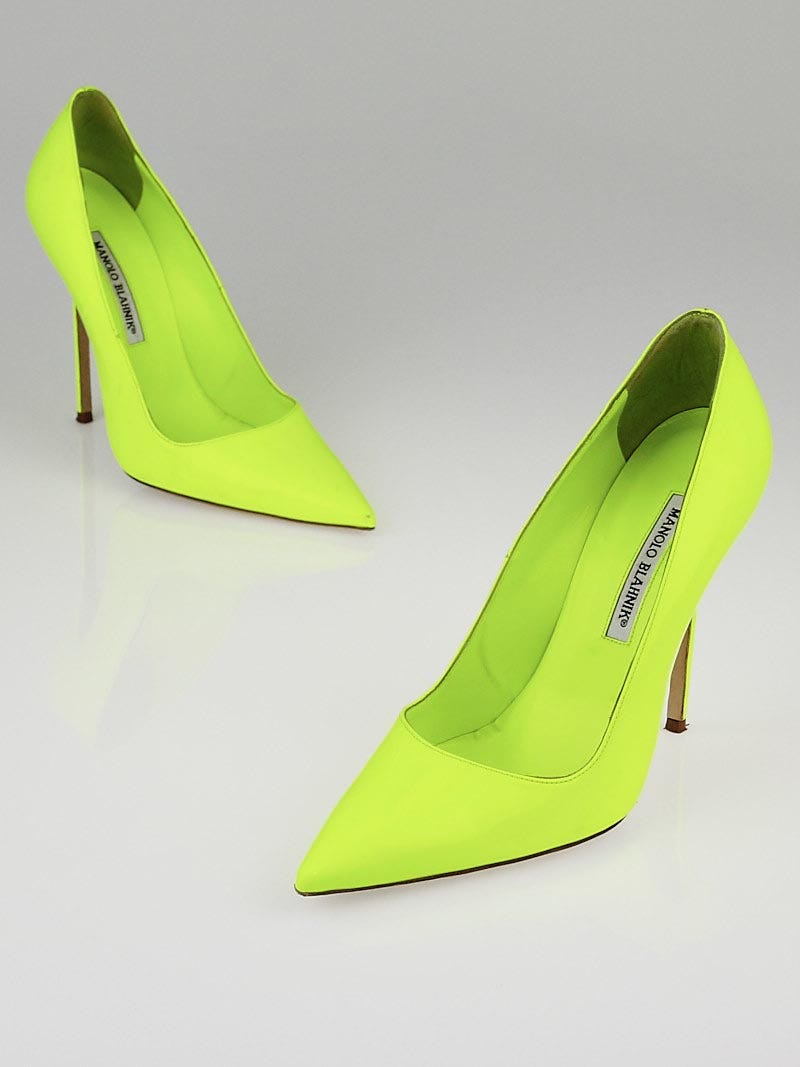 Manolo Blahnik Neon Yellow Patent Leather BB Pumps Size 8.5/39