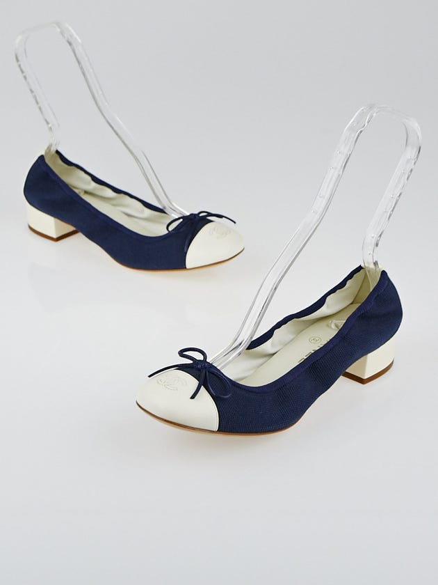 Chanel Navy Blue Canvas/White Leather CC Cap Toe Ballet Flats Size 9/39.5