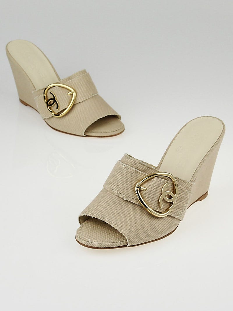 chanel sandals wedge 9