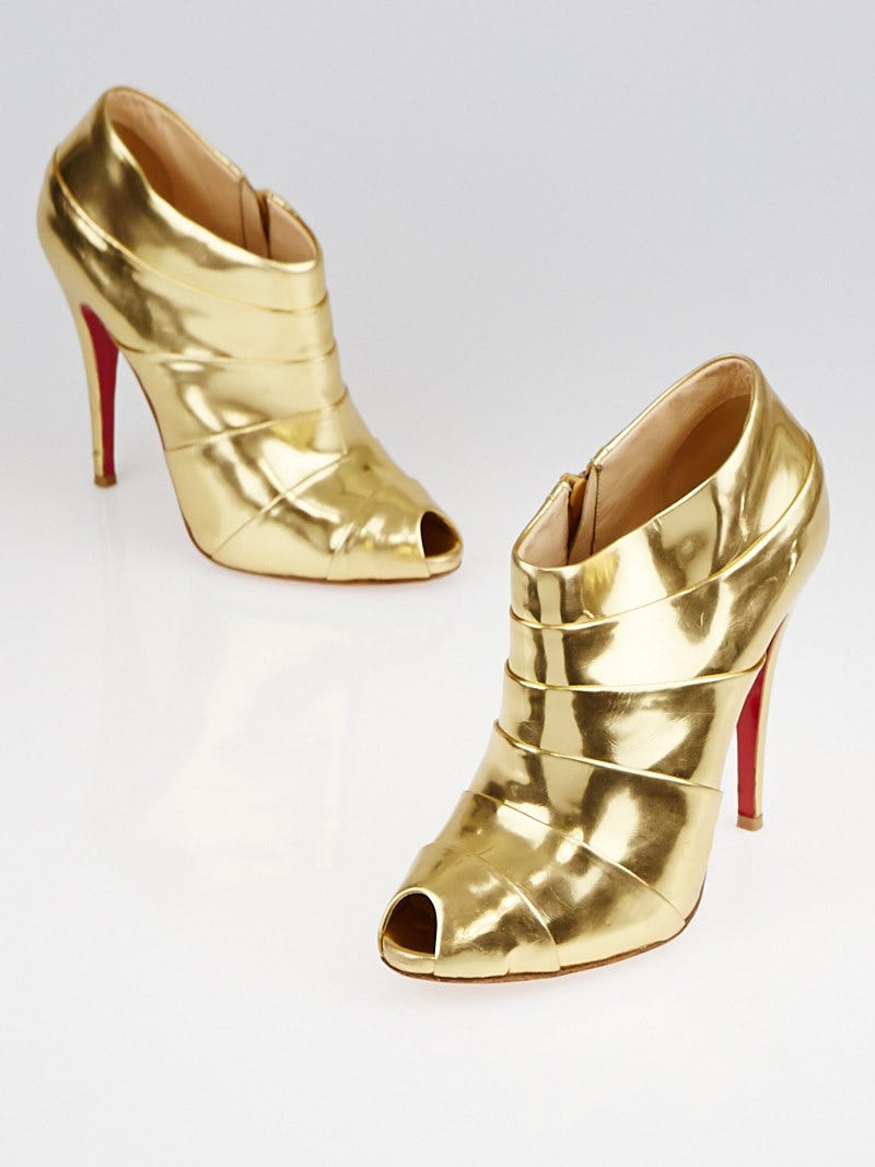 Gold shop louboutin boots