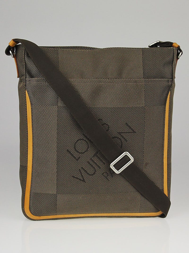 Louis Vuitton Black Damier Geant Canvas Messenger Bag - Yoogi's Closet
