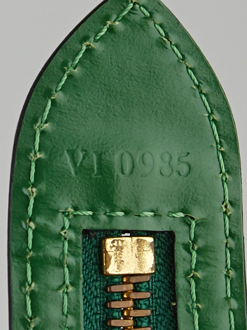 Louis Vuitton Borneo Green Epi Leather Saint Jacques PM Bag
