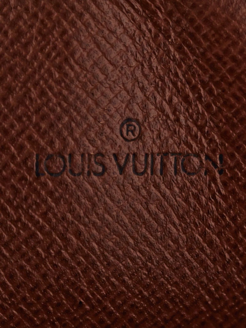 LOUIS VUITTON Monogram Marly Dragonne PM Clutch Bag M51827 LV Auth 42560  Cloth ref.930246 - Joli Closet