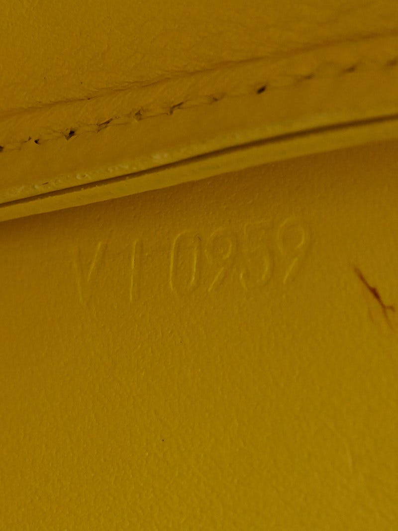 Louis Vuitton Mango/Dark Yellow Monogram Vernis Lexington Pochette
