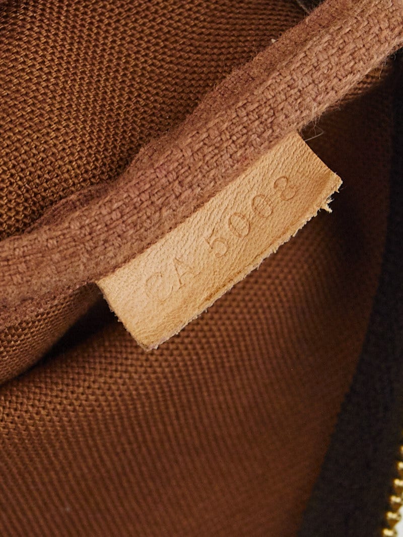 Louis Vuitton Limited Edition Stephen Sprouse Monogram Roses Pochette  Accessories Bag - Yoogi's Closet