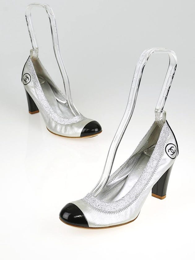 Chanel Silver Metallic Leather Elastic Ballet Pumps Size 7/37.5